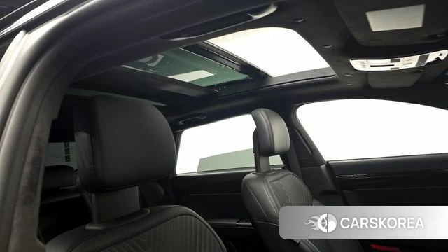 Hyundai Grandeur (GN7) id 3859055 из Кореи 9