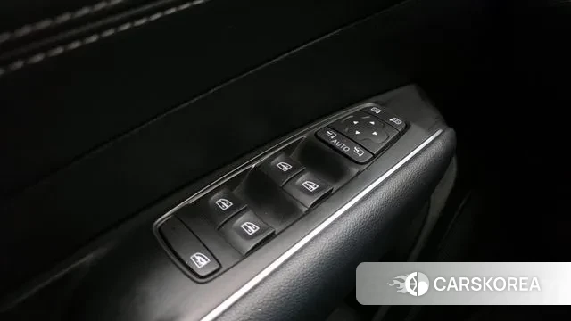 Renault Korea (Samsung) The New SM6 id 3179983 из Кореи 9