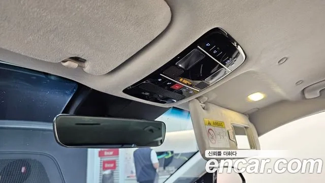 Hyundai Grandeur (GN7) id 2862841 из Кореи 9