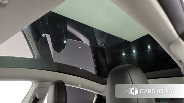 Tesla Model Y id 3360817 из Кореи 9