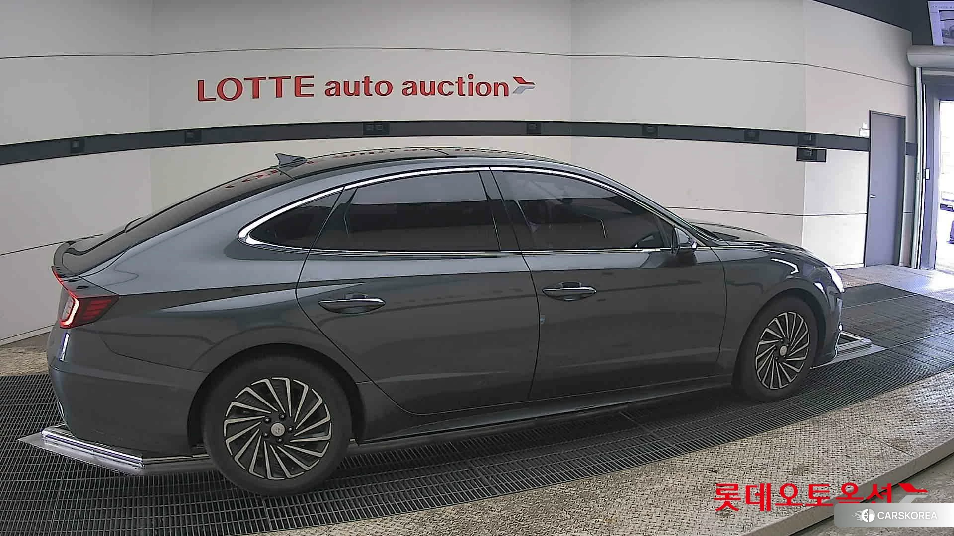 Hyundai Sonata Hybrid id 3882002 из Кореи 9