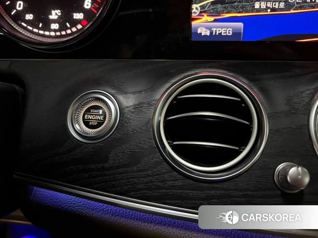 Mercedes-Benz E-Class W213 id 4224912 из Кореи 9