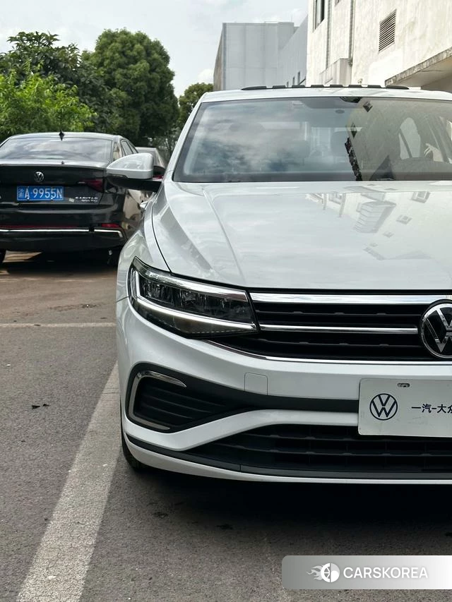 Volkswagen Bora id 4259593 из Китая 9