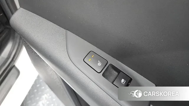 Kia Di Ol Nu Niro id 3311456 из Кореи 9