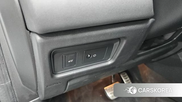 Land Rover Discovery Sports id 3861492 из Кореи 9