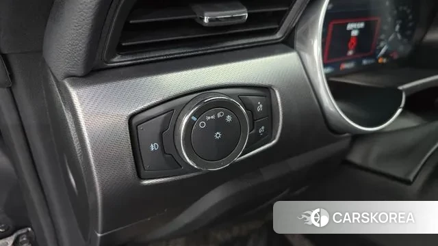 Ford Mustang id 3017032 из Кореи 9