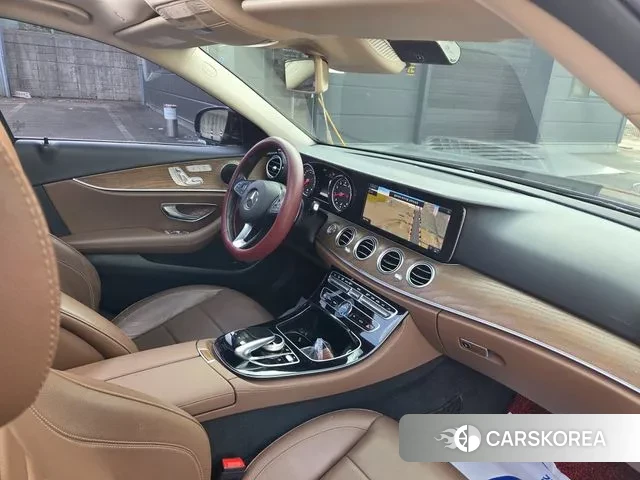 Mercedes-Benz E-Class W213 id 3737404 из Кореи 9