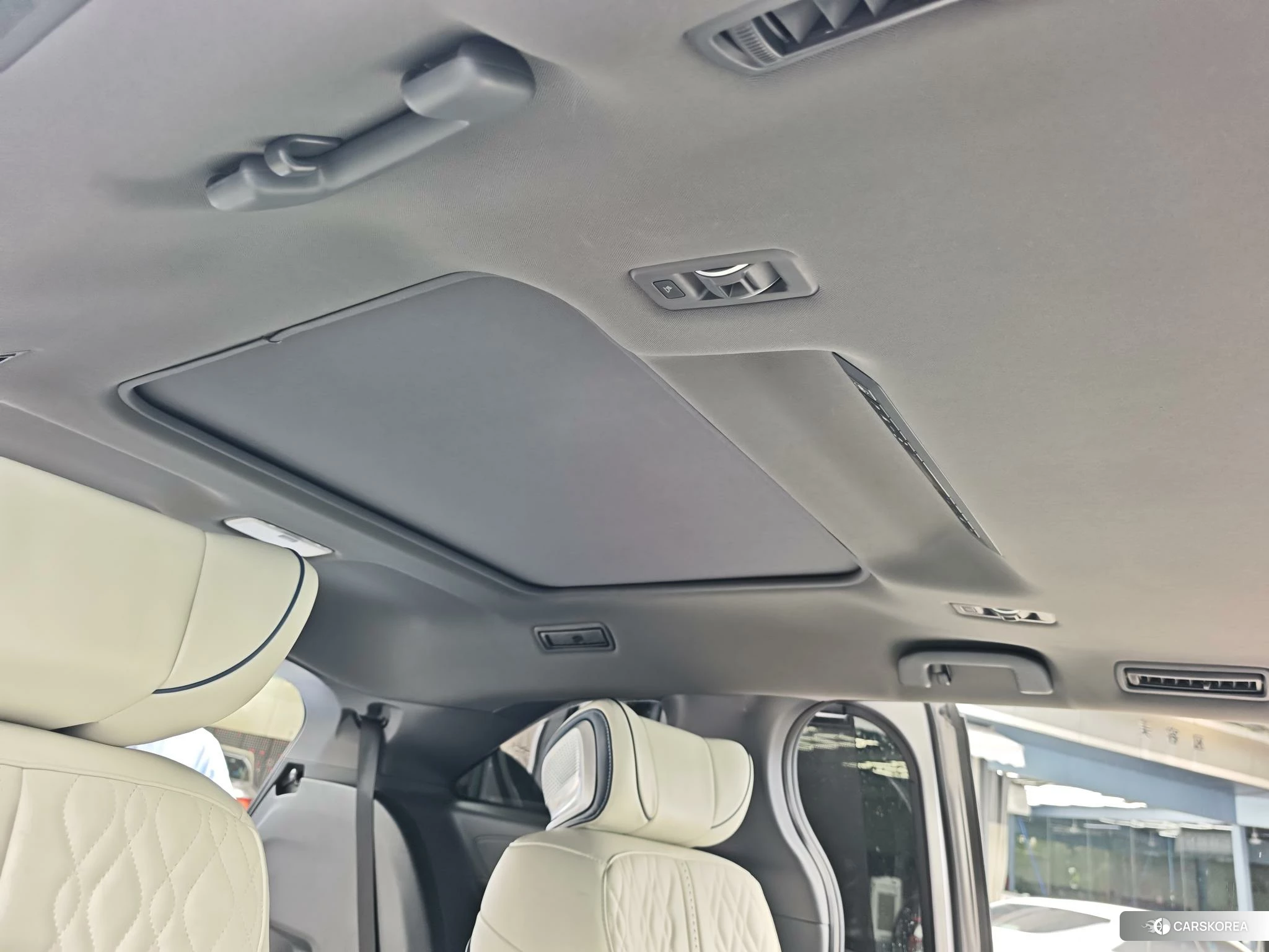 Toyota Granvia id 4514914 из Китая 9