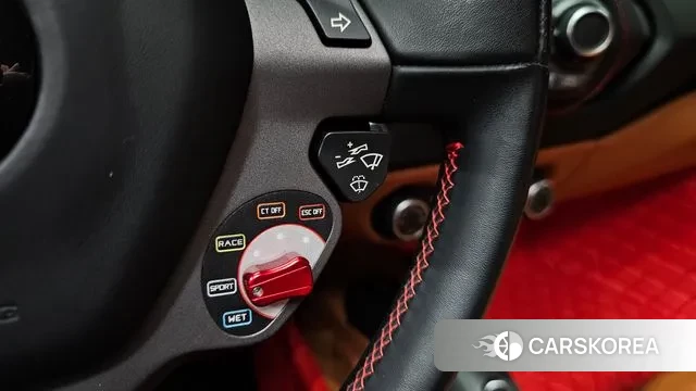 Ferrari 488 Spider id 3535962 из Кореи 9