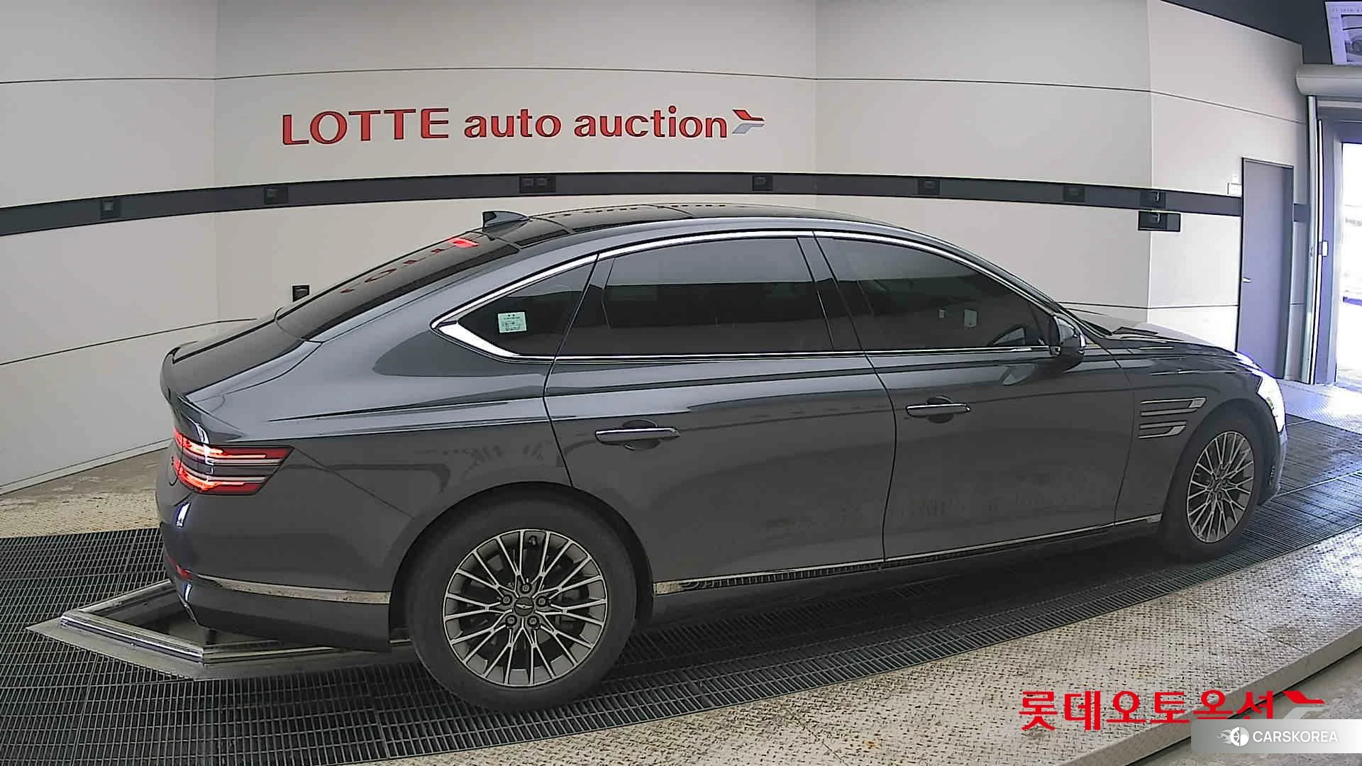 Hyundai G80 id 4296761 из Кореи 9
