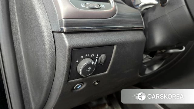 Jeep Grand Cherokee id 4225460 из Кореи 9