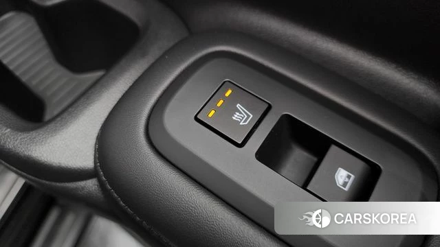 Hyundai Santa Fe (MX5) id 3933762 из Кореи 9