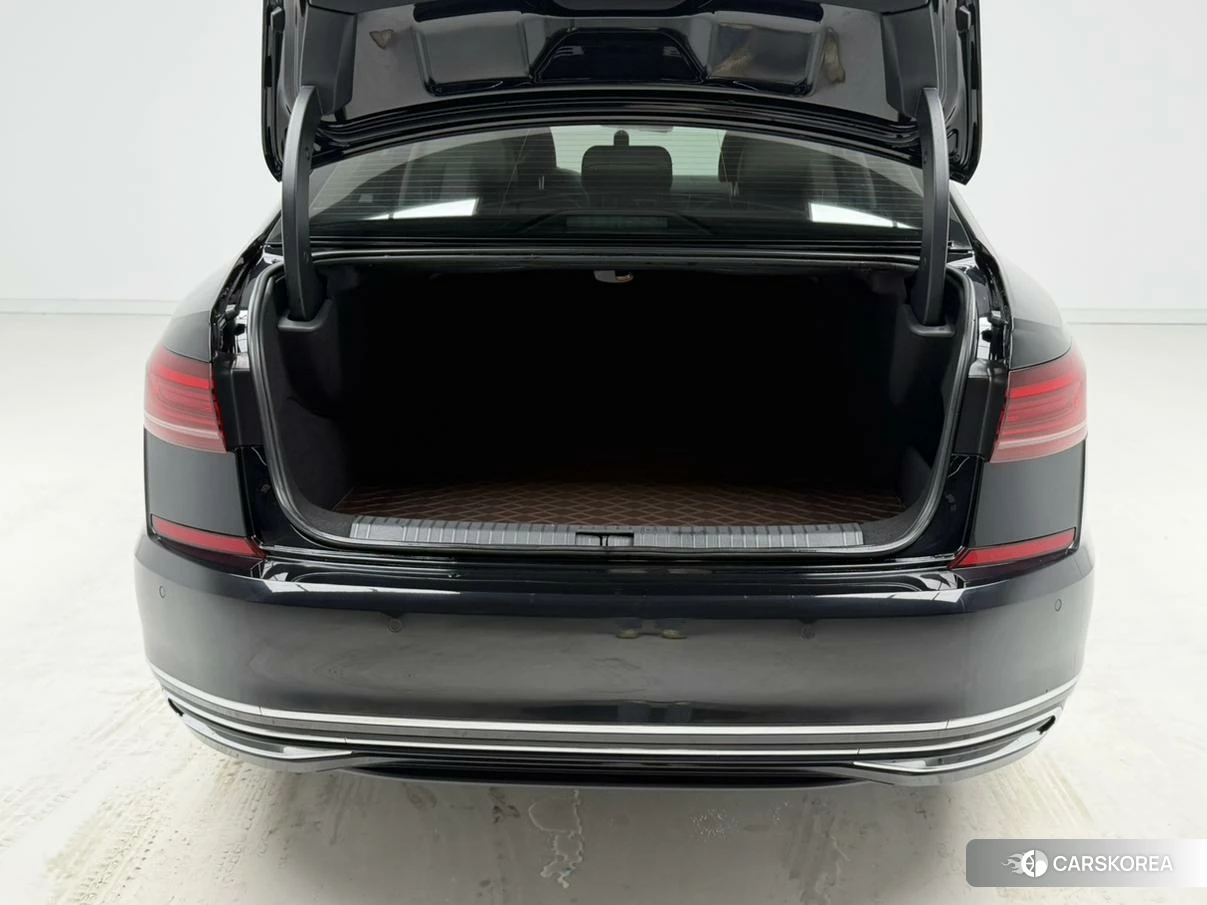 Volkswagen Passat PHEV id 4407599 из Китая 9