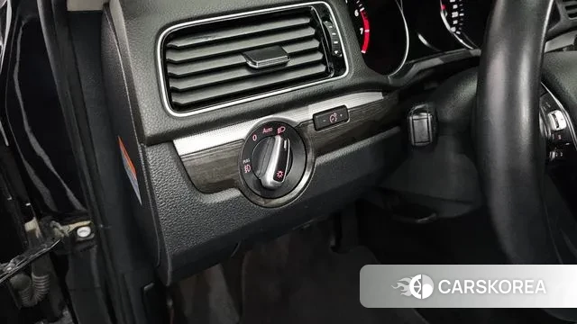 Volkswagen The New Passat id 2941397 из Кореи 9