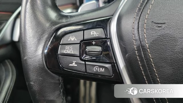 BMW 5 Series (G30) id 4477576 из Кореи 9