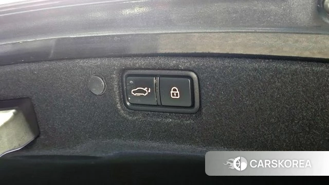 Kia K7 Premier Hybrid id 3873219 из Кореи 9