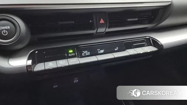 Toyota Prius 5th Generation id 3462350 из Кореи 9