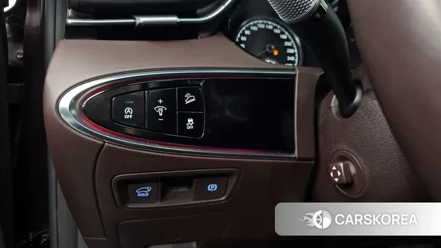 Genesis GV70 id 3529729 из Кореи 9