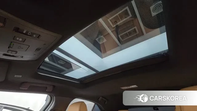 Lexus UX250h id 3420325 из Кореи 9