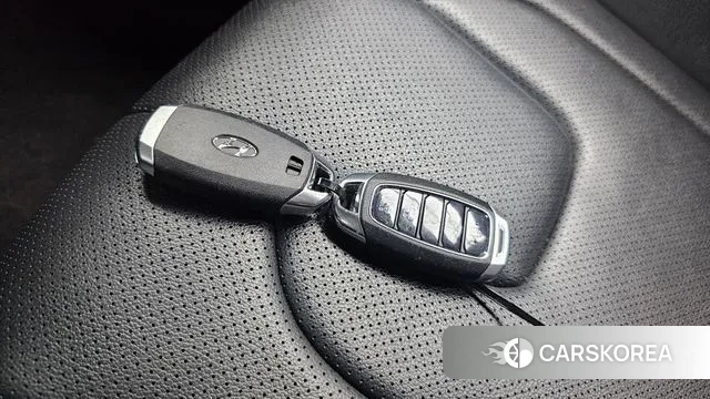 Hyundai Avante Hybrid (CN7) id 3395156 из Кореи 9