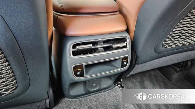 Genesis GV70 id 4578944 из Кореи 9