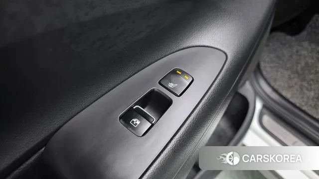 Hyundai The New Grandeur IG id 3389418 из Кореи 9