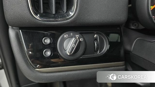 Mini Cooper D Countryman id 4355770 из Кореи 9