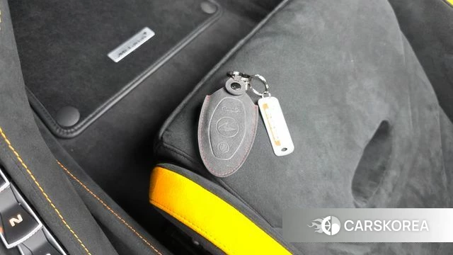 McLaren 750S id 4017256 из Кореи 9
