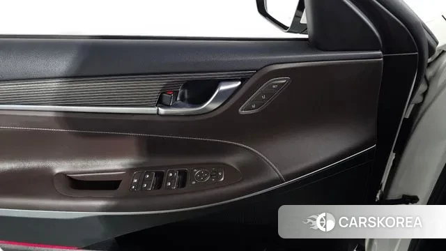 Hyundai Grandeur IG id 3239237 из Кореи 9