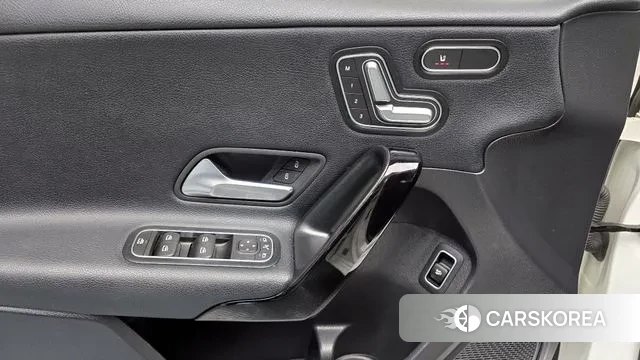 Mercedes-Benz A-Class W177 id 3379667 из Кореи 9