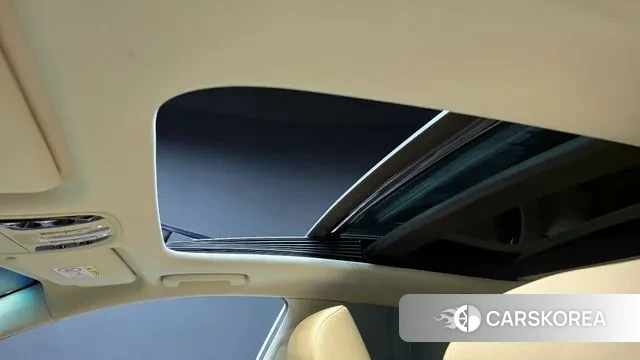 Kia K7 Premier Hybrid id 3498882 из Кореи 9