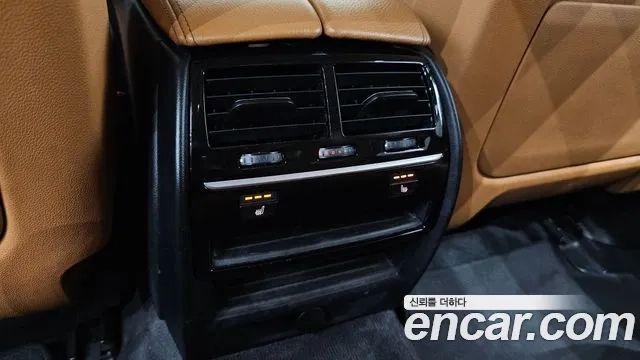 BMW 5 Series (G30) id 2860703 из Кореи 9