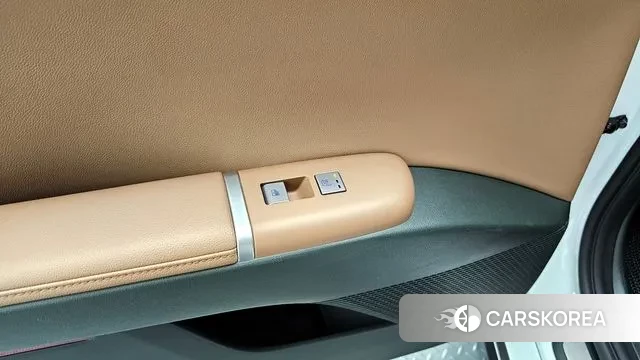 Hyundai Grandeur (GN7) id 3383630 из Кореи 9