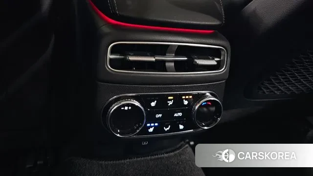 Genesis GV70 id 3615669 из Кореи 9