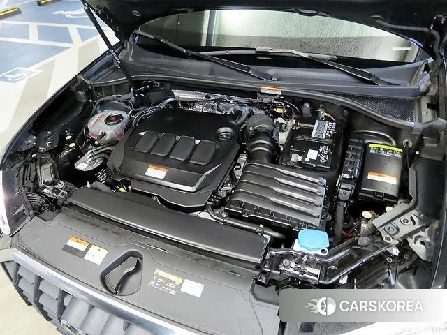 Audi Q3 (F3) id 3903019 из Кореи 9