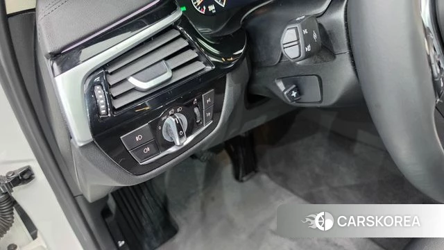 BMW 5 Series (G30) id 4751010 из Кореи 9