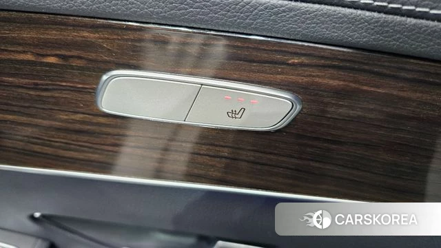 Mercedes-Benz GLC-Class X253 id 3955130 из Кореи 9