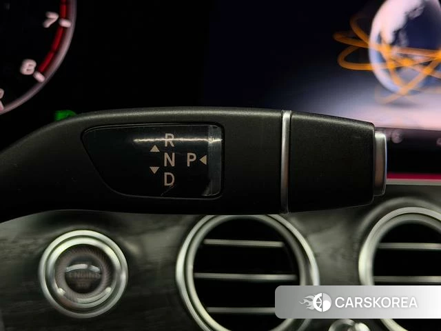 Mercedes-Benz E-class id 4238558 из Китая 9