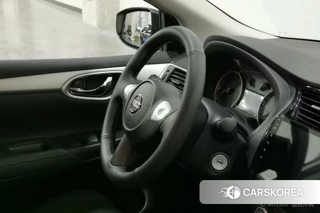 Nissan Xuan Yi id 4313999 из Китая 9