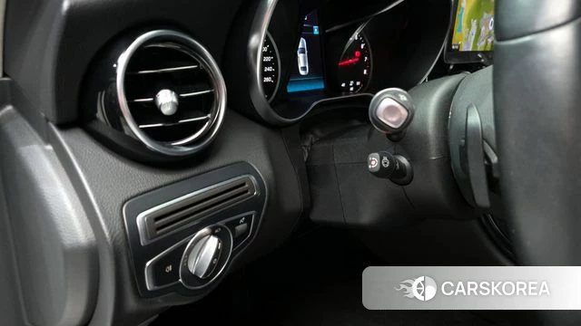 Mercedes-Benz C-Class W205 id 3844451 из Кореи 9