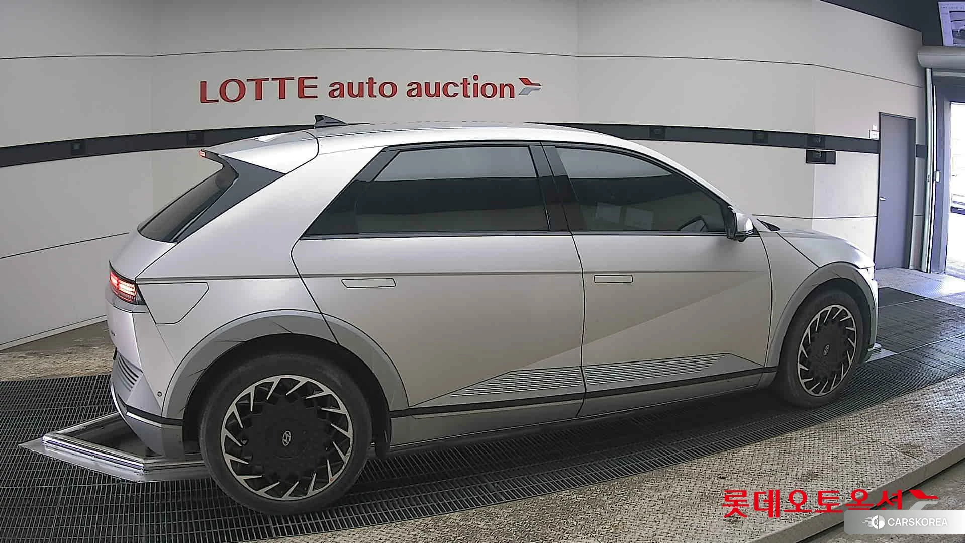 Hyundai IONIQ 5 id 3882114 из Кореи 9