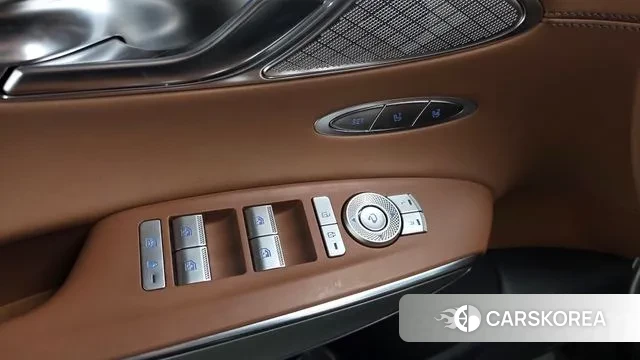 Genesis GV70 id 3624682 из Кореи 9