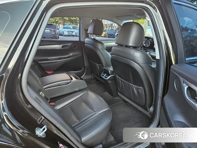 Hyundai The New Grandeur IG id 3059645 из Кореи 9