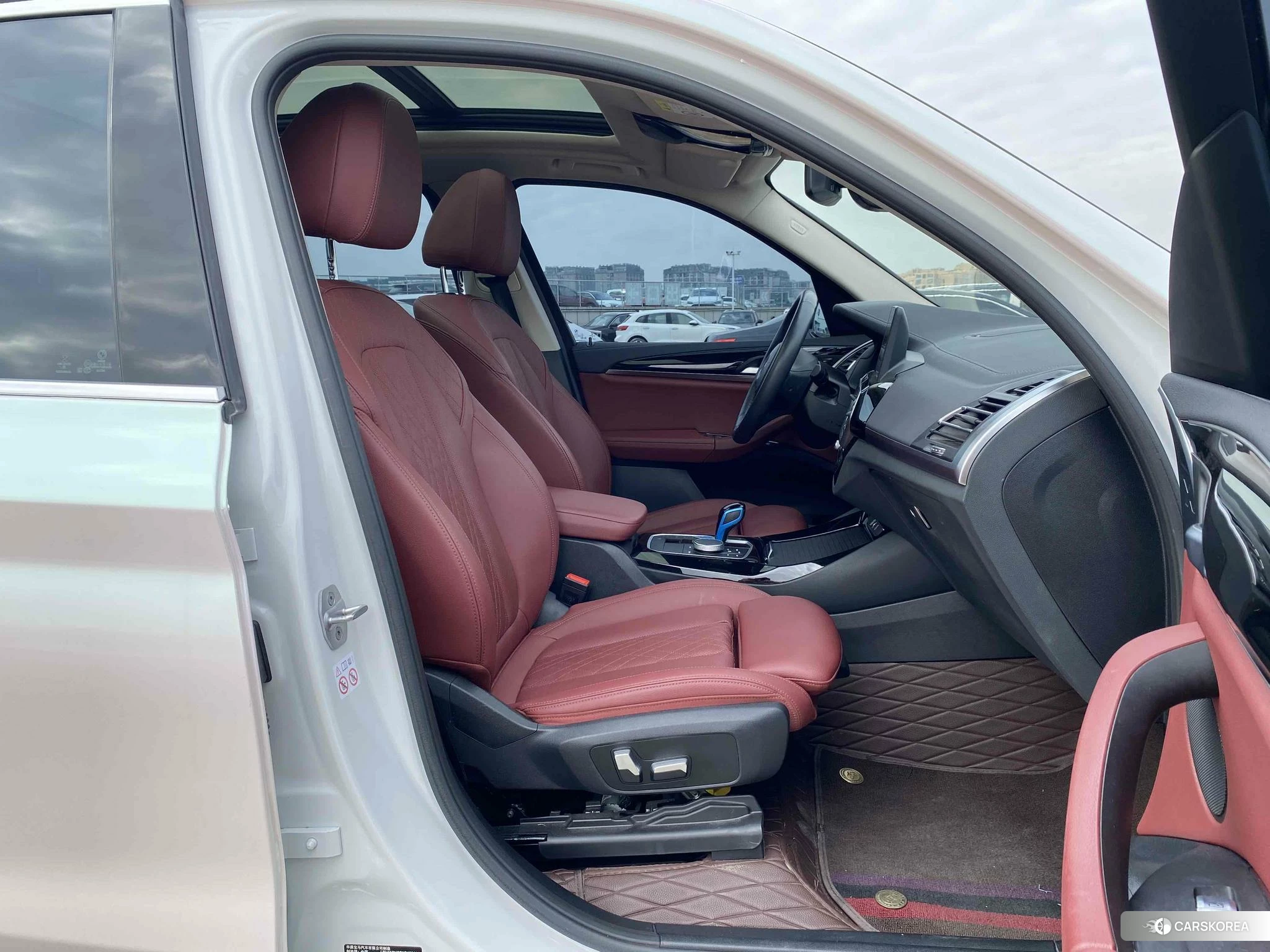 BMW iX3 id 4492889 из Китая 9