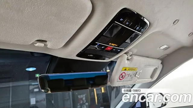 Hyundai Grandeur Hybrid (GN7) id 2822935 из Кореи 9