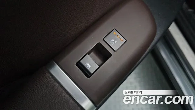 Hyundai Grandeur (GN7) id 2879003 из Кореи 9