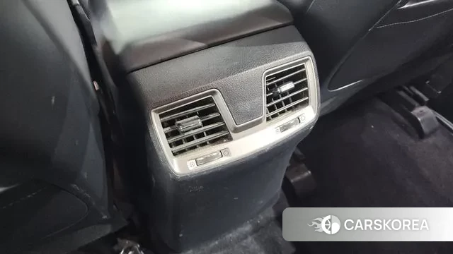 Ssangyong Rexton Sports id 3460159 из Кореи 9