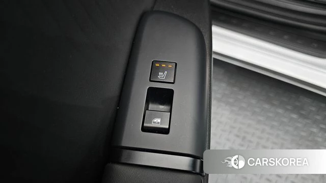 Hyundai Grandeur (GN7) id 4381992 из Кореи 9