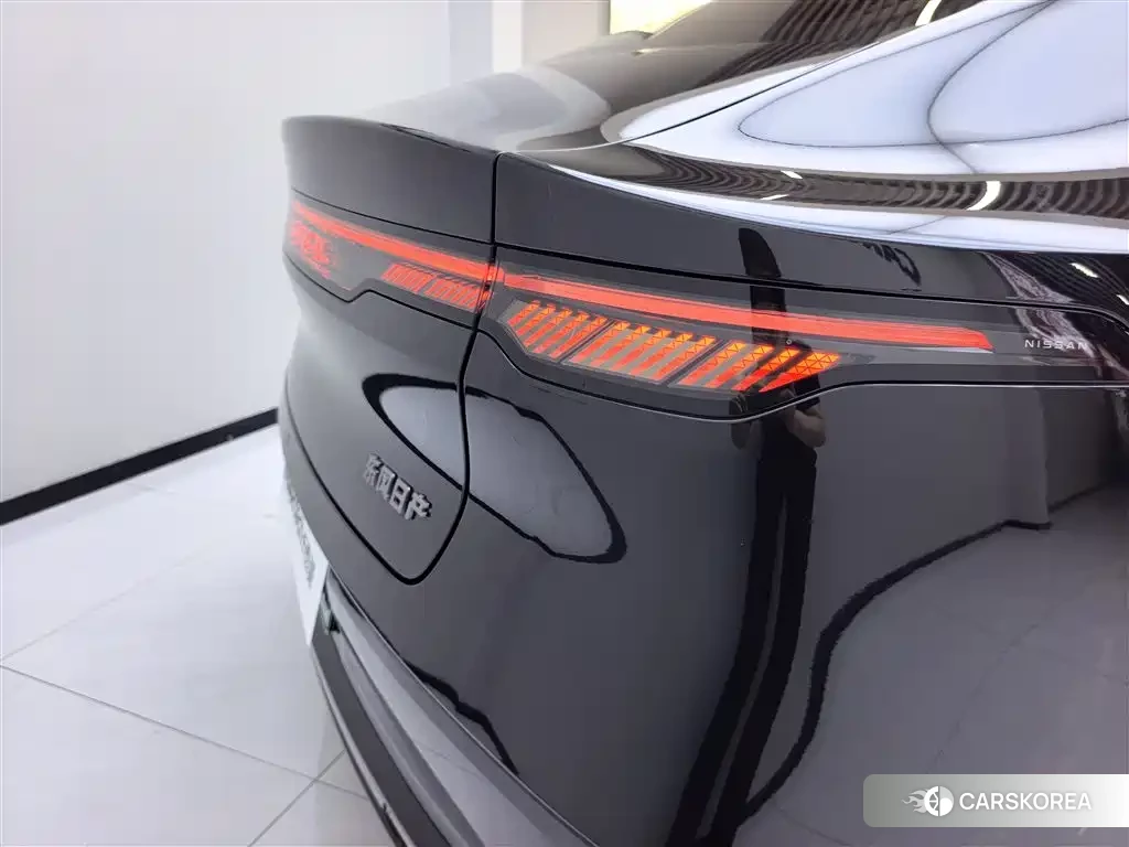 Nissan N7 id 4547239 из Китая 9