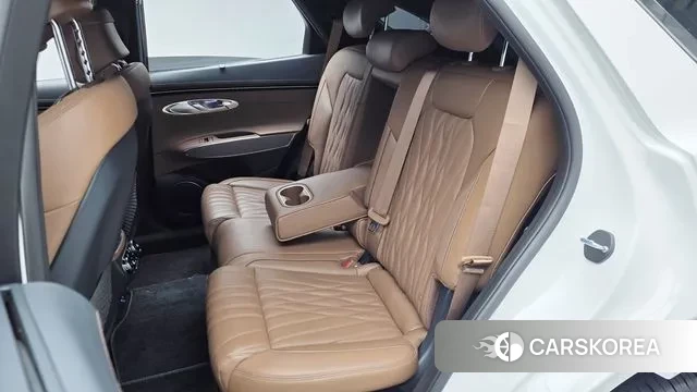 Genesis GV70 id 3472308 из Кореи 9